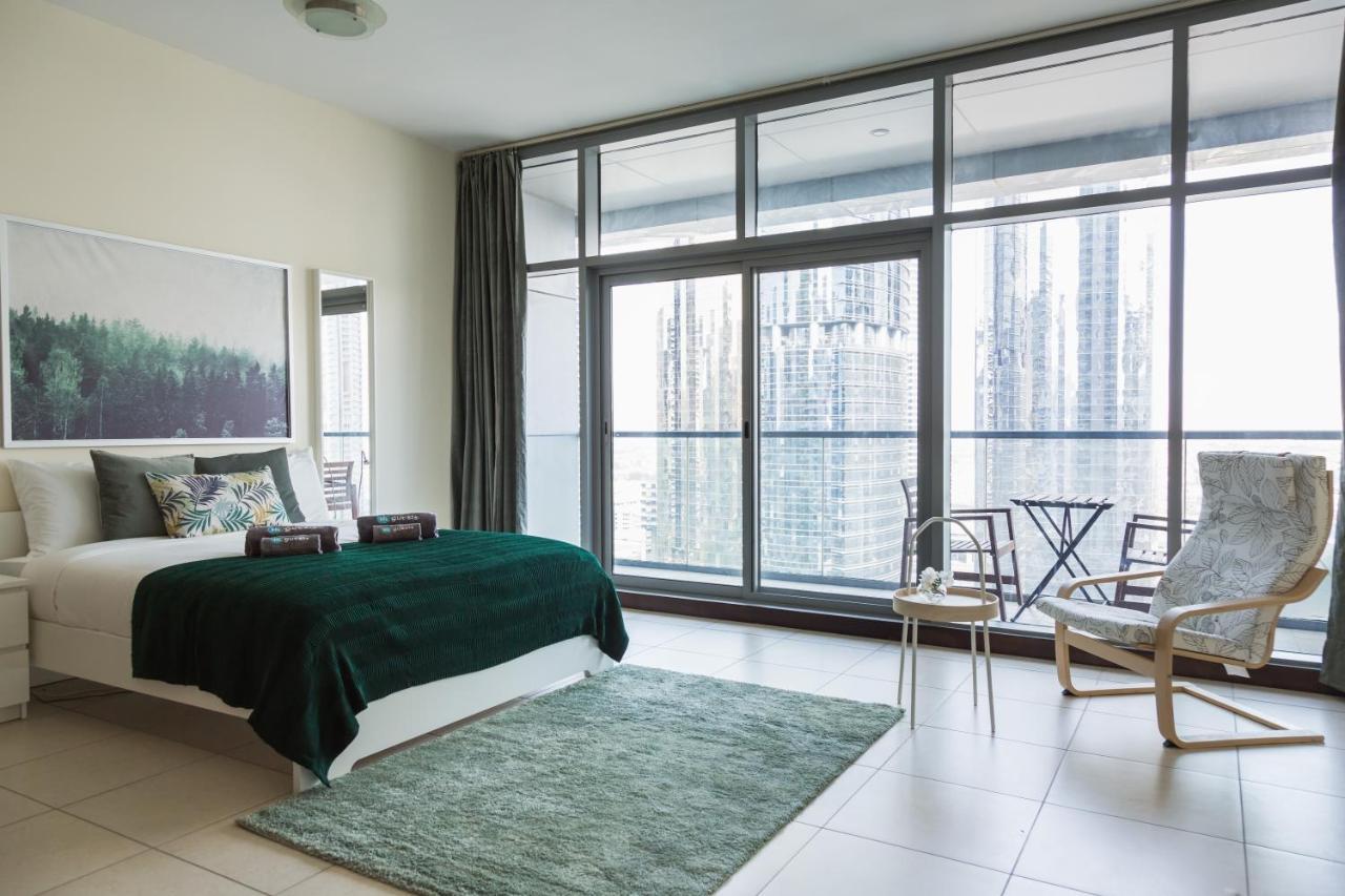 두바이 Higuests - Cozy Studio With Panoramic Views On The Lake 아파트 외부 사진